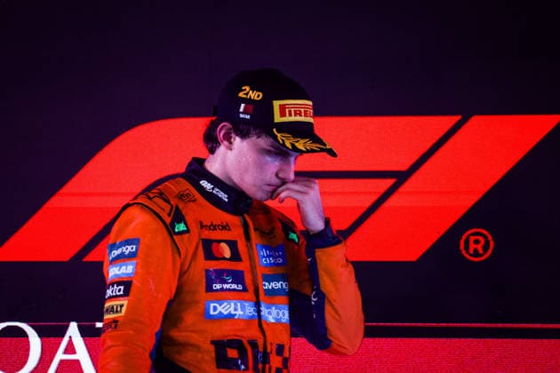 F1 - QATAR GRAND PRIX 2025 PIASTRI Oscar (aus), McLaren F1 Team MCL39, portrait during the 2025 Formula 1 Qatar Grand Prix, 23th round of the 2025 FIA Formula One World Championship, WM, Weltmeisterschaft from November 28 to 30, 2025 on the Lusail International Circuit, in Lusail, Qatar - LusailQatar  Copyright: xFLORENTxGOODENx