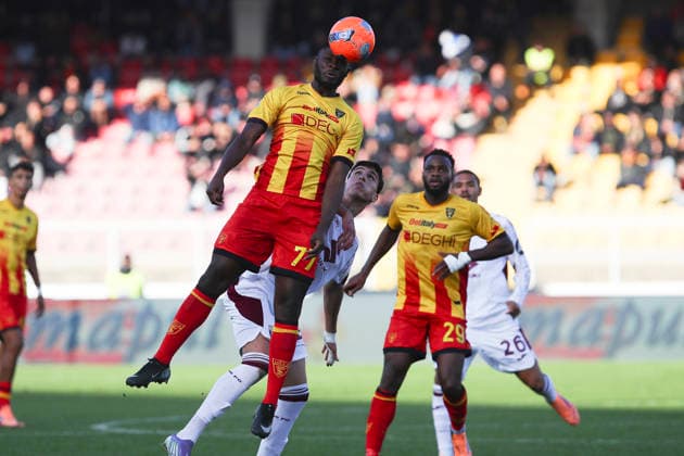Mohamed Kaba of US Lecce in action during the serie A match between US Lecce and Torino FC at Ettore Giardiniero - Via del Mare stadium in Lecce (Italy), November 30,2025. massimilianoxcarnabuci