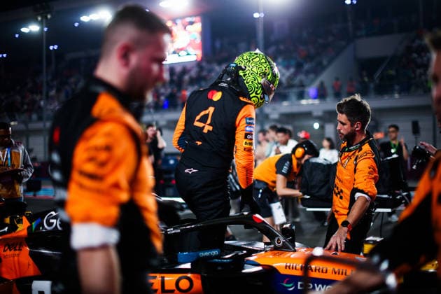 F1 - QATAR GRAND PRIX 2025 NORRIS Lando (gbr), McLaren F1 Team MCL39, portrait during the 2025 Formula 1 Qatar Grand Prix, 23th round of the 2025 FIA Formula One World Championship, WM, Weltmeisterschaft from November 28 to 30, 2025 on the Lusail International Circuit, in Lusail, Qatar - LusailQatar  Copyright: xEricxAlonsox