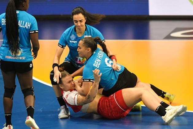 2025.11.30 s-Hertogenbosch pilka reczna kobiet Mistrzostwa Swiata Polska - Tunezja N z Natalia Pankowska Foto Lukasz Laskowski PressFocus 2025.11.30 s-Hertogenbosch IHF WomenÕs Handball World Championship, WM, Weltmeisterschaft Poland v Tunisia Natalia Pankowska Credit: Lukasz Laskowski PressFocus NEWSPIX.PL --- newspix.pl 