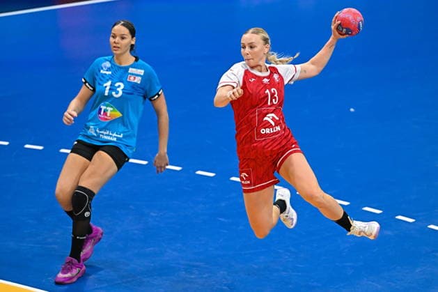 2025.11.30 s-Hertogenbosch pilka reczna kobiet Mistrzostwa Swiata Polska - Tunezja N z Natalia Janas Foto Lukasz Laskowski PressFocus 2025.11.30 s-Hertogenbosch IHF WomenÕs Handball World Championship, WM, Weltmeisterschaft Poland v Tunisia Natalia Janas Credit: Lukasz Laskowski PressFocus NEWSPIX.PL --- newspix.pl 