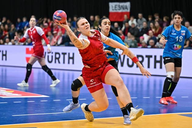 2025.11.30 s-Hertogenbosch pilka reczna kobiet Mistrzostwa Swiata Polska - Tunezja N z Natalia Pankowska Foto Lukasz Laskowski PressFocus 2025.11.30 s-Hertogenbosch IHF WomenÕs Handball World Championship, WM, Weltmeisterschaft Poland v Tunisia Natalia Pankowska Credit: Lukasz Laskowski PressFocus NEWSPIX.PL --- newspix.pl 