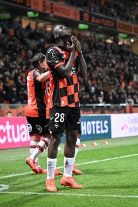 FC Lorient v OGC Nice - Ligue 1 McDonald s 2025 2026 28 Sambou SOUMANO (fcl) during the Ligue 1 McDonald s match between FC Lorient and OGC Nice at Stade du Moustoir on November 30, 2025 in Lorient, France. Lorient France  Copyright: xFEPx 776348213