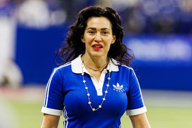 November 30, 2025: Indianapolis Colts owner Carlie Irsay-Gordon during pregame of NFL, American Football Herren, USA game action against the Houston Texans at Lucas Oil Stadium in Indianapolis, Indiana. CSM Indianapolis United States of America - ZUMAc04_ 20251130_zma_c04_141 Copyright: xJohnxMersitsx