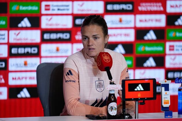 December 1, 2025, Madrid, Madrid, Spain: Irene Paredes of Spain attends her press conference, PK, Pressekonferenz during the training day of Spain ahead the UEFA Women s Nations League 2025 Final Second Leg match between Spain and Germany at Riyadh Air Metropolitano stadium on December 1, 2025, in Madrid, Spain. Madrid Spain - ZUMAa181 20251201_zaa_a181_003 Copyright: xDennisxAgyemanx