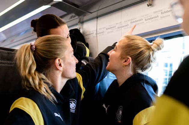 Handball, Women Germany Train journey to Dortmund Jenny Behrend Germany in the rest area Stuttgart Baden Württemberg Germany