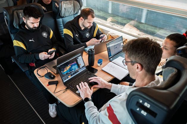 Handball, Women Germany Train journey to Dortmund from left Lukasz Kalwa video analyst , co-coach Frederick Griesbach Germany , coach Markus Gaugisch Germany , goalkeeping coach Jasmina Rebmann Jankovic Germany Stuttgart Baden Württemberg Germany