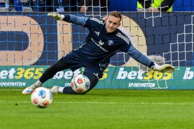 Peretz Daniel HSV warming up Germany , Hamburg , Volksparkstadion , Football , 1 Bundesliga , Hamburger SV VFB Stuttgart
