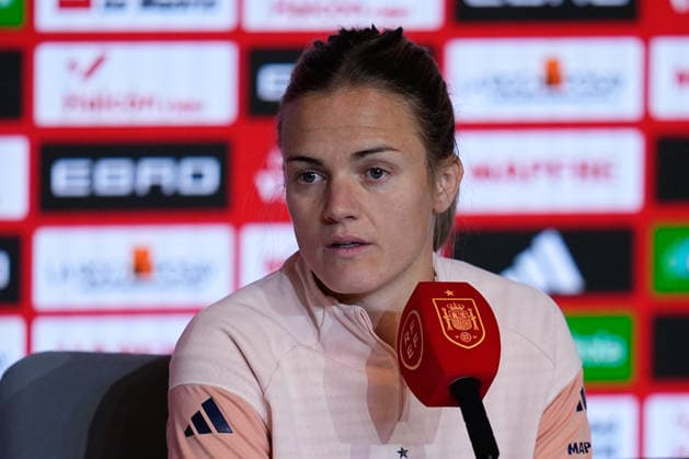 December 1, 2025, Madrid, Madrid, Spain: Irene Paredes of Spain attends her press conference, PK, Pressekonferenz during the training day of Spain ahead the UEFA Women s Nations League 2025 Final Second Leg match between Spain and Germany at Riyadh Air Metropolitano stadium on December 1, 2025, in Madrid, Spain. Madrid Spain - ZUMAa181 20251201_zaa_a181_056 Copyright: xDennisxAgyemanx
