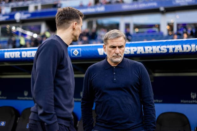 Hamburg, November 30, 2025 Football, 1 Bundesliga 2025 26, Hamburger SV VfB Stuttgart Claus Costa Hamburger SV, Director of Professional Football , Stefan Kuntz Hamburger SV, Director of Sport DFL REGULATIONS PROHIBIT ANY USE OF PHOTOGRAPHS AS IMAGE SEQUENCES AND OR QUASI VIDEO