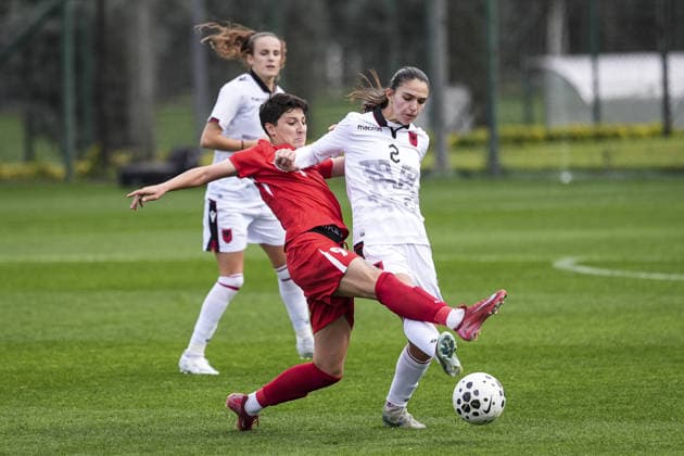 Turkiye v Albania - Friendlies ISTANBUL, TURKIYE - DECEMBER 1: Kader Hancer (9) of Turkiye in action against Armera Tukaj (2) of Albania during 2027 FIFA Women s World Cup European Qualifiers League B Group 2 preparation football match between Turkiye and Albania at Hasan Dogan National Teams Training and Education Facilities in Istanbul, Turkiye on December 1, 2025. Beyza Comert Anadolu Istanbul Turkey. Editorial use only. Please get in touch for any other usage.  Copyright: x2025xAnadoluxBeyzaxComertx