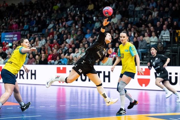 KIM Minseo (37 Republic of Korea) scores a goal during the IHF Women s Handball World Championship, WM, Weltmeisterschaft game between Republic of Korea and Kazakhstan at the SWT Arena in Trier, Germany Copyright: xMartinxPitschx xSPPx Sportspressphoto_SPR68525