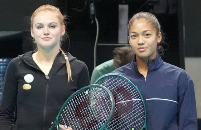 TENNIS - OPEN ANGERS WOMEN - 01 12 2025 Linda Klimovicova of Pologne and Tiantsoa Rakotomanga Rajaonah of France during Open D™ Angers Women 2025, , 01 December 2025 in Trelaze, France- Photo Laurent Lairys TrelazeFrance  Copyright: xLaurentxLairysx