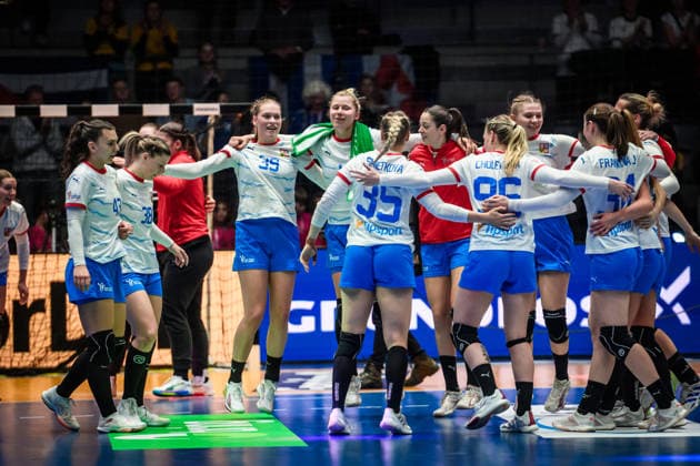 Czech team celebrates after victory against Cuba GER, Czech Republic Cuba, Handball World Championship, Preliminary Round, Group G, 01 12 2025 GER, Czech Republic Cuba, Handball World Championship, Preliminary Round, Group G, 01 12 2025 Stuttgart Copyright: xSandyxDinkelackerx EP_SDR