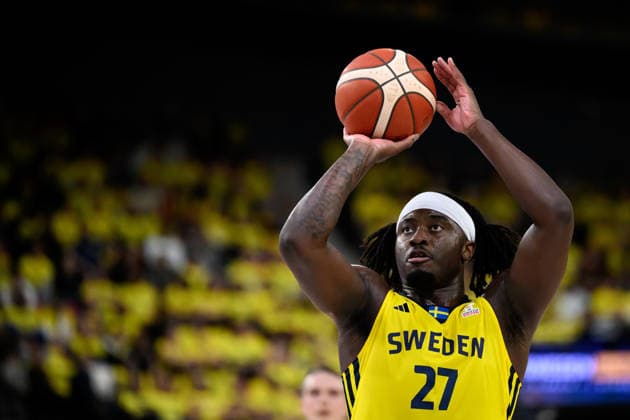 251201 Zaba Bangala of Sweden during the FIBA World Cup Qualifier game between Sweden and Slovenia on December 1, 2025 in Gothenburg Photo Carl Sandin BILDBYRAN kod CS CS0811 basket basketball vm kval kval fiba world cup qualifiers sverige slovenien sweden slovenia bbeng  Copyright: CARLxSANDIN BB251201CS031