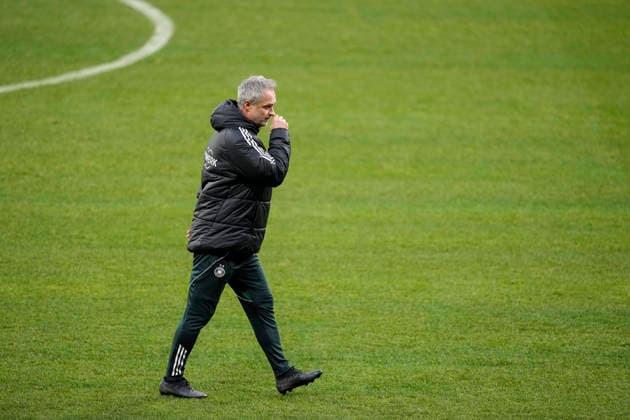 December 1, 2025, Madrid, Madrid, Spain: Christian Wuck, head coach of Germany, during the training session prior her UEFA Women s Nations League 2025 final second leg match against Spain at Riyadh Air Metropolitano stadium on December 01, 2025 in Madrid, Spain. Madrid Spain - ZUMAa181 20251201_zaa_a181_102 Copyright: xOscarxJ.xBarrosox