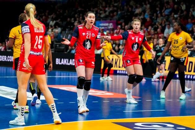 Women s Handball World Championship 2025 Norway Angola Trier, Germany 20251201 Norway s Ingvild Kristiansen Bakkerud during the group stage match in the Women s Handball World Championship between Norway and Angola in the SWT Arena Photo Beate Oma Dahle NTB Trier Germany EDITORIAL USE ONLY RESTRICTED USE FOR BETTING COMPANIES  Copyright: xBeatexOmaxDahlex xNTBx