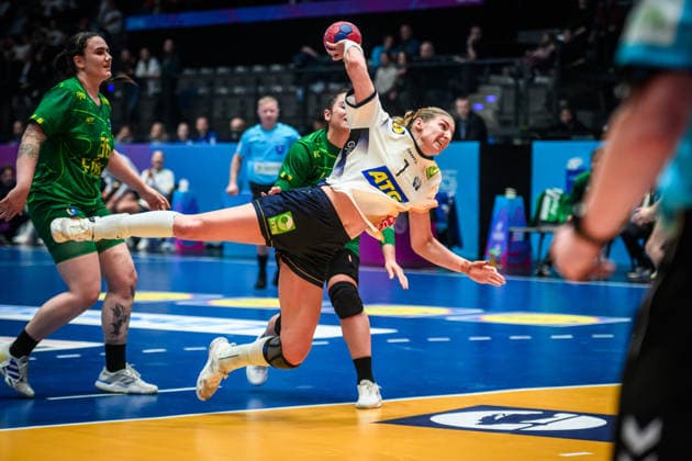 Linn Blohm Sweden, 7 GER, Sweden Brazil, Handball World Championship, Preliminary Round, Group G, 01 12 2025 GER, Sweden Brazil, Handball World Championship, Preliminary Round, Group G, 01 12 2025 Stuttgart Copyright: xSandyxDinkelackerx EP_SDR