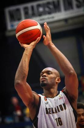Belgium s Kevin Tumba pictured in action during a basketball match between Belgian national team, Nationalteam Belgian Lions and Hungary, Monday 01 December 2025 in Mons, qualifier 2 6 for the men s 2027 FIBA World Championships. VIRGINIExLEFOUR  x145714956x