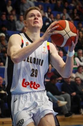 Belgium s Siebe Ledegen fights for the ball during a basketball match between Belgian national team, Nationalteam Belgian Lions and Hungary, Monday 01 December 2025 in Mons, qualifier 2 6 for the men s 2027 FIBA World Championships. VIRGINIExLEFOUR  x145715749x