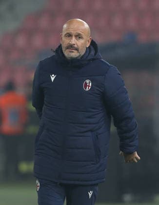 Bologna™s Mister Vincenzo Italiano during the Serie A soccer match between Bologna and Cremonese at the Renato Dall™Ara Stadium in Bologna -Monday, December 1, 2025. - Soccer .  Copyright: xGiannixSantandrea LaPressex