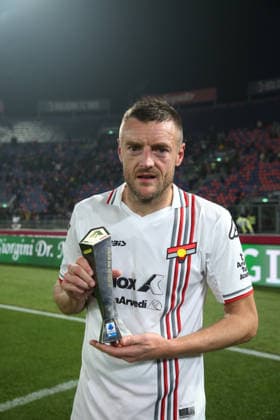 Cremonese™s Jamie Vardy Panini Player of the match Serie A Enilive 2025 2026 during the Serie A soccer match between Bologna and Cremonese at the Renato Dall™Ara Stadium in Bologna -Monday, December 1, 2025. - Soccer .  Copyright: xGiannixSantandrea LaPressex