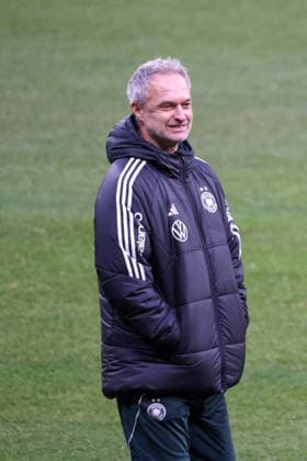 Madrid, Germany 01 December 2025 UEFA Nations League Women Final Final training 2025 Spain vs Germany In the picture national coach Christian Wück Wueck Germany at the final training before the final match of the Women™s Nations League against Spain in Madrid Estado Metropolitano Copyright: xFotostandx xFantinix