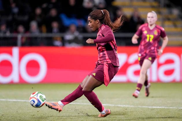 Goalscorer Delice Boboy Germany, 9 , scores the goal to 2 0, goal, goal success, highlight, action, action scene, cropped image, full body, single image, single photo, 01 12 2025, Frankfurt am Main Germany , football, international match, U23 women, Germany France, DFB DFL REGULATIONS PROHIBIT ANY USE OF PHOTOGRAPHS AS IMAGE SEQUENCES AND OR QUASI VIDEO xozx