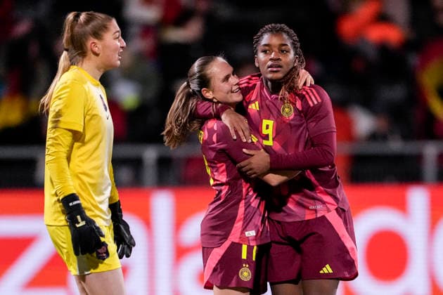 from left Marie Steiner Germany, 17 , goal scorer Delice Boboy Germany, 9 , players of the German U23 selection, cheer about the goal to 2 0, jubilation, goal celebration, celebrate the goal, goal, celebration, cheers about the goal, joy, joy, rejoices, optimistic, positive, game scene, highlight, action, 01 12 2025, Frankfurt am Main Germany , soccer, international match, U23 women, Germany France, DFB DFL REGULATIONS PROHIBIT ANY USE OF PHOTOGRAPHS AS IMAGE SEQUENCES AND OR QUASI VIDEO xozx