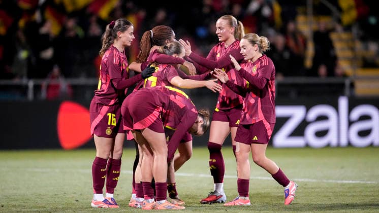 Players of the German U23 selection, celebrate the goal, celebrate the goal, goal, celebration, cheer, cheers about the goal, joy, joy, optimistic, positive, game scene, highlight, action, 01 12 2025, Frankfurt am Main Germany , football, international match, U23 women, Germany France, DFB DFL REGULATIONS PROHIBIT ANY USE OF PHOTOGRAPHS AS IMAGE SEQUENCES AND OR QUASI VIDEO xozx