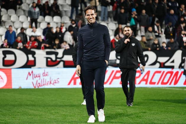 Inigo Perez (RayoVallecano), DECEMBER 1, 2025 - Football Soccer : Spanish LaLiga EA Sports match between Rayo Vallecano de Madrid - Valencia CF at the Estadio de Vallecas in Madrid, Spain. Noxthirdxpartyxsales  aflo_312210445