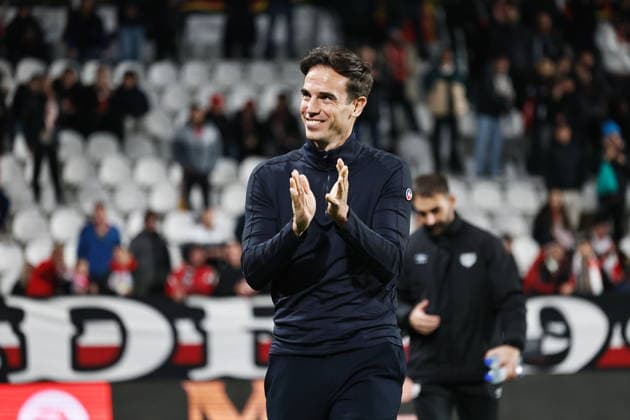 Inigo Perez (RayoVallecano), DECEMBER 1, 2025 - Football Soccer : Spanish LaLiga EA Sports match between Rayo Vallecano de Madrid - Valencia CF at the Estadio de Vallecas in Madrid, Spain. Noxthirdxpartyxsales  aflo_312210446