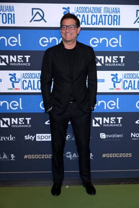 Milan, AIC Football Gala 2025 - Enrico Papi  Copyright: xAlbertoxTerenghix xipa-agency.netx xMangiarotti Terenghix IPA_Agency_IPA68612966