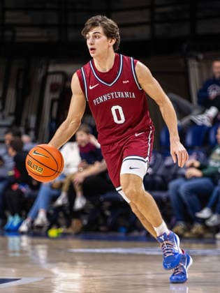 La Salle Vs Penn NCAA, College League, USA Men s Basketball AJ Levine (0) of the Penn Quakers possesses the ball during an NCAA men s basketball game at The Palestra, in Philadelphia, United States, on November 29, 2025 Philadelphia United States  Copyright: xDanxSquicciarinix originalFilename:squicciarini-mensbask251129_npKKh.jpg