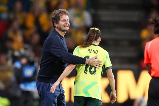 SOCCER AUSTRALIA NEW ZEALAND WOMEN, Joe Montemurro, head coach of the Matildas with Hayley Raso during the International Women s Friendly match between between Australia and New Zealand at Coopers Stadium in Adelaide, Tuesday, December 2, 2025. ( NO ARCHIVING, EDITORIAL USE ONLY ADELAIDE SOUTH AUSTRALIA AUSTRALIA  Copyright: xMATTxTURNERx 20251202137475882392