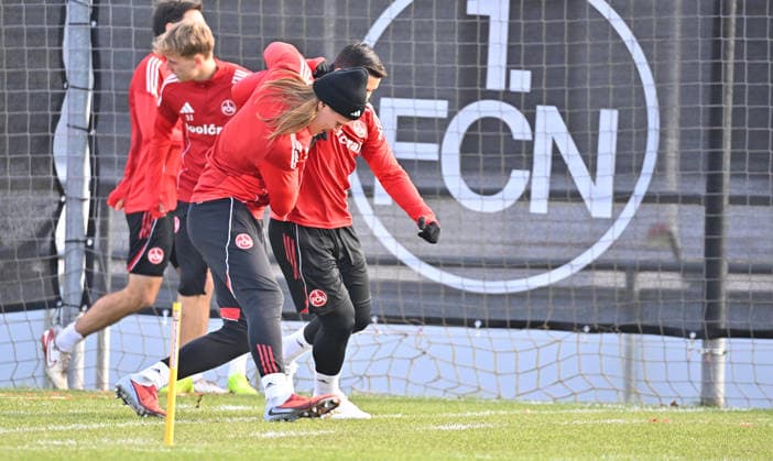 02 12 2025 Soccer 2 Soccer Bundesliga Season 2025 2026 1 FC Nürnberg Nuernberg FCN Club Training Sportfoto Zink xwoxzix Artem Stepanov 11, 1 FC Nürnberg FCN Danilo Soares 3, 1 FC Nürnberg FCN