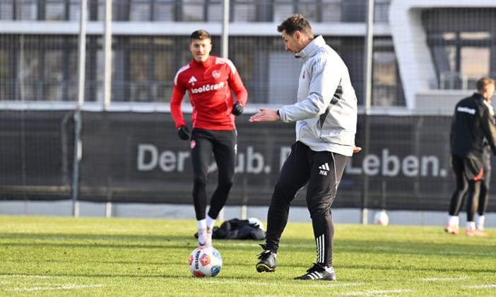 02.12.2025 - Fussball - 2. Fussball - Bundesliga - Saison 2025 2026 - 1. FC Nürnberg Nuernberg FCN ( Club ) - Training - Sportfoto Zink - xwoxzix - Miroslav Miro Klose ( Trainer 1. FC Nürnberg FCN )