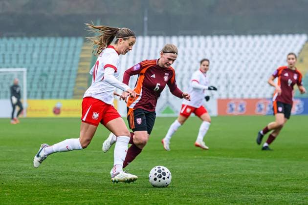 02.12.2025 GDANSK , PILKA NOZNA KOBIET ( WOMEN S FOOTBALL) MECZ TOWARZYSKI POLSKA - LOTWA ( GAME POLAND - LATVIA )¨NZ. NATALIA WROBEL FOTO RADOSLAW JOZWIAK CYFRASPORT NEWSPIX.PL --- Newspix.pl  RA2_8931