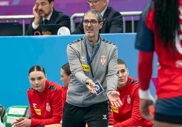 Coach Coach, Jose Ignacio Prades Pons Serbia 27th IHF Womens Handball World Championship, WM, World Championship 2025, Spain Serbia, GER, Dortmund, Westfalenhalle Copyright: HMBxMedia xMarcoxBader