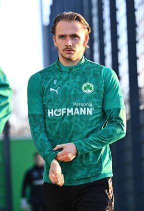 02 12 2025 Soccer 2 Bundesliga Season 2025 2026 SpVgg Greuther Fürth Fuerth Kleeblatt Training xwoxzix Mathias Flaga Olesen 8, SpVgg Greuther Fürth