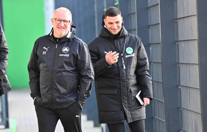 02 12 2025 Soccer 2 Bundesliga Season 2025 2026 SpVgg Greuther Fürth Fuerth Kleeblatt Training xwoxzix Heiko Vogel Coach SpVgg Greuther Fürth Aleksandro Petrovic Co Coach SpVgg Greuther Fürth