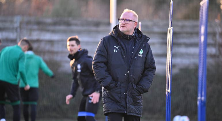 02 12 2025 Soccer 2 Bundesliga Season 2025 2026 SpVgg Greuther Fürth Fuerth Kleeblatt Training xwoxzix Heiko Vogel Coach SpVgg Greuther Fürth