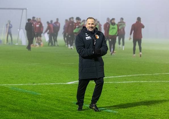 Football, 1st BL, FC Augsburg, First training session with Manuel Baum
