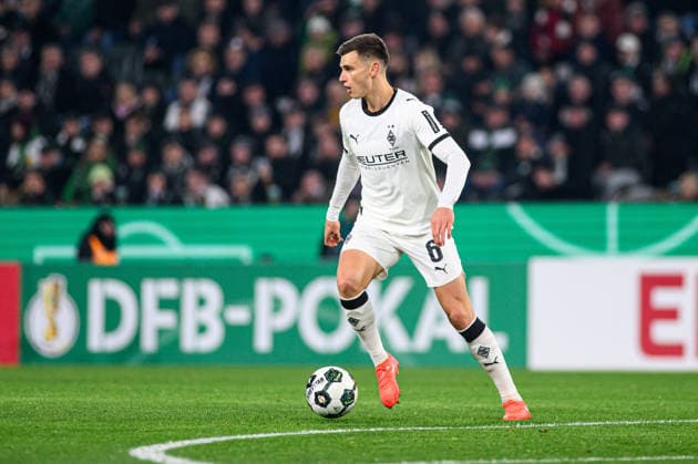 MOENCHENGLADBACH, GERMANY - 2 DECEMBER, 2025: Yannik Engelhardt - The DFB Pokal, German Cup, match Borussia vs St.Pauli at Borussia Park.  Copyright: xVitaliixKliuievx
