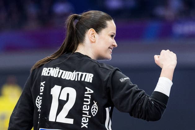 DORTMUND, GERMANY - DECEMBER 2: Hafdis Renoetudottir (Iceland, 12) cheers during the 27th IHF Women’s World Handball Championship match between Iceland vs. Montenegro at Westfalenhalle on matchday 1 of the main round of the 27th IHF Women’s World Handball Championship on December 2, 2025 in Dortmund, Germany. North Rhine Westphalia Germany Copyright: xBEAUTIFULxSPORTS Wunderlx