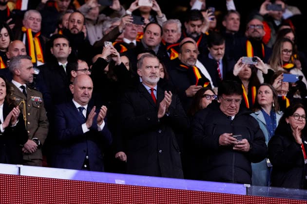 UEFA Women s Nations League final - Spain vs Germany MADRID,SPAIN - 2 December:The king of Spain Felipe VI attends to during the UEFA Women s Nations League final 2025 26 second leg match between Spain and Germany at Riyadh Air Metropolitano Stadium. (Photo by Guille Martinez f22photo) Madrid Riyadh Air Metropolitano Stadium Spain Copyright: xGuillermoxMartinezx