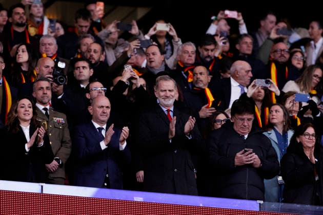 UEFA Women s Nations League final - Spain vs Germany MADRID,SPAIN - 2 December:The king of Spain Felipe VI attends to during the UEFA Women s Nations League final 2025 26 second leg match between Spain and Germany at Riyadh Air Metropolitano Stadium. (Photo by Guille Martinez f22photo) Madrid Riyadh Air Metropolitano Stadium Spain Copyright: xGuillermoxMartinezx