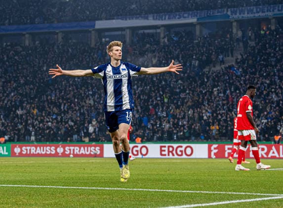Soccer, Men, Season 2025 2026, DFB Cup Round of 16 , Hertha BSC 1 FC Kaiserslautern, Luca Schuler Hertha BSC , Cheering after scoring 4 1, 02 12 2025, Copyright: xSebastianxRäppold MatthiasxKochx