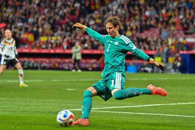 Madrid, Estadio Metropolitano, 02 12 25, ESP, Women, UEFA Women s Nations Leaugue, Final 2025, Spain Germany Picture Ann Kathrin Berger Germany, 1 UEFA regulations prohibit any use of photographs as image sequences and or quasi video Madrid Spain