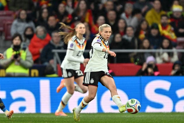 Madrid, Estadio Metropolitano, 02 12 25, ESP, Women, UEFA Women s Nations Leaugue, Final 2025, Spain Germany Picture Elisa Senß Germany,20 UEFA regulations prohibit any use of photographs as image sequences and or quasi video Madrid Spain